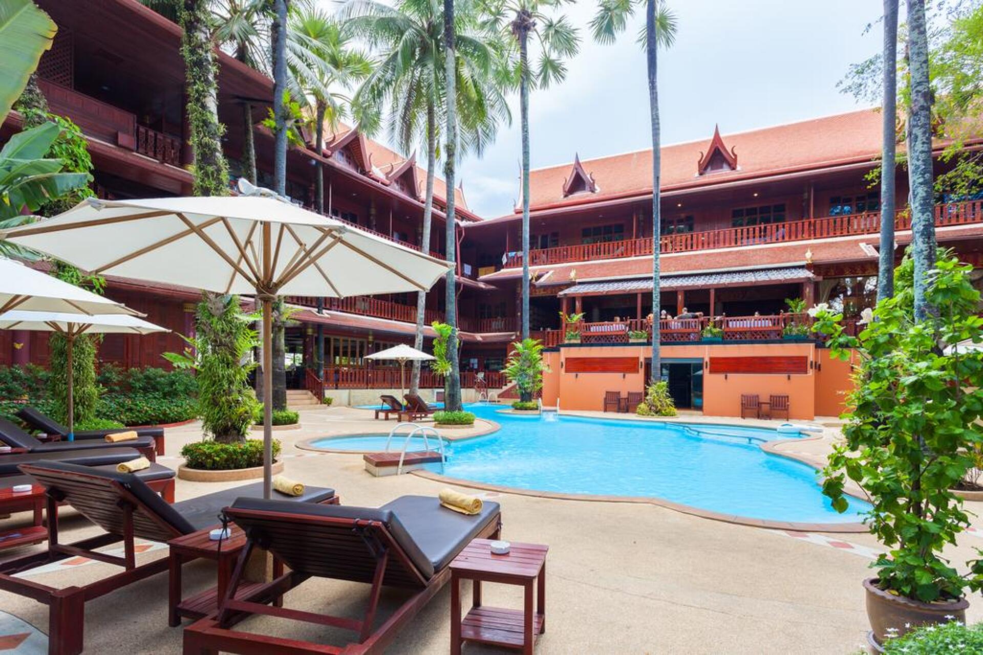 Royal Phawadee Village 4* 5