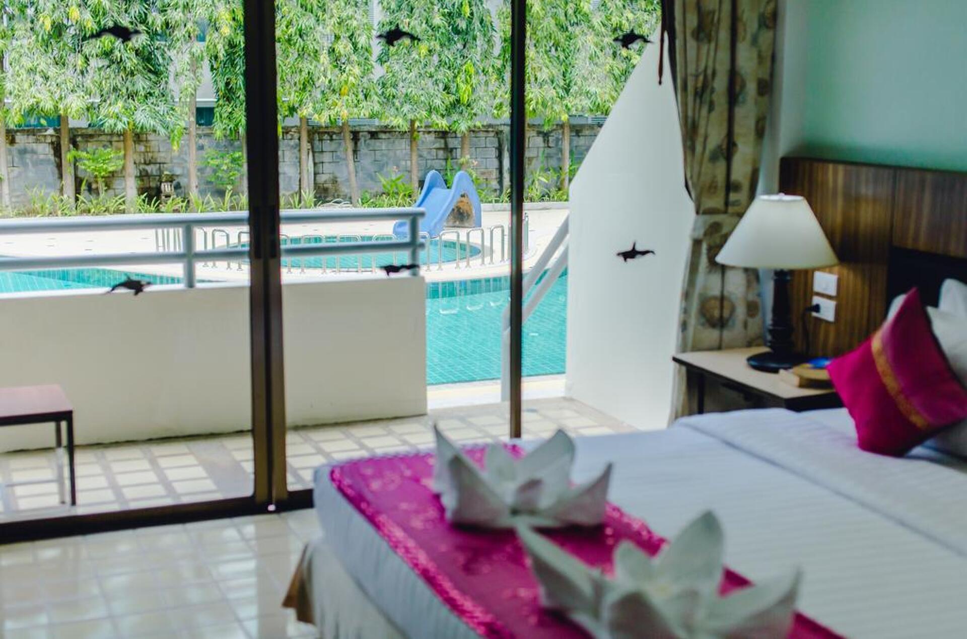 Karon Whale Resort 7
