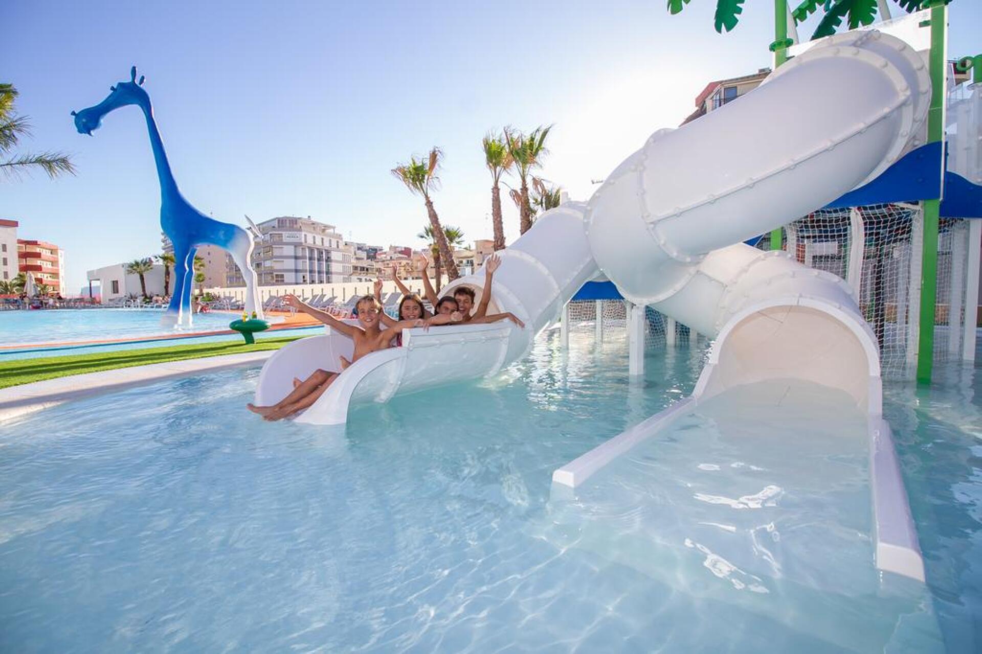 Suitopia Sol Y Mar Suites 4* 1