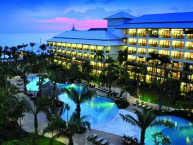 Ravindra Beach Resort & Spa 4*