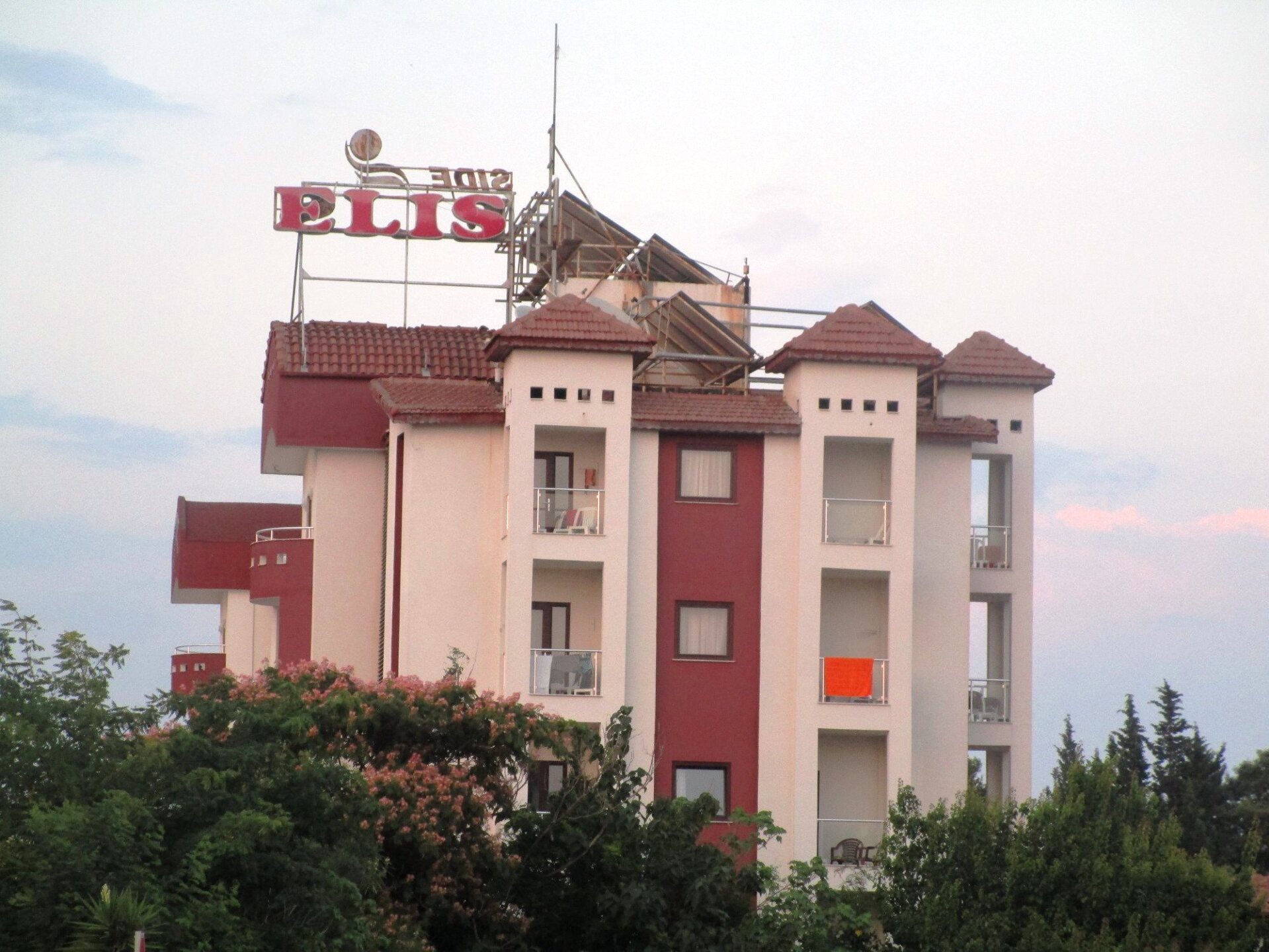 Side Elis Hotel 3* 9