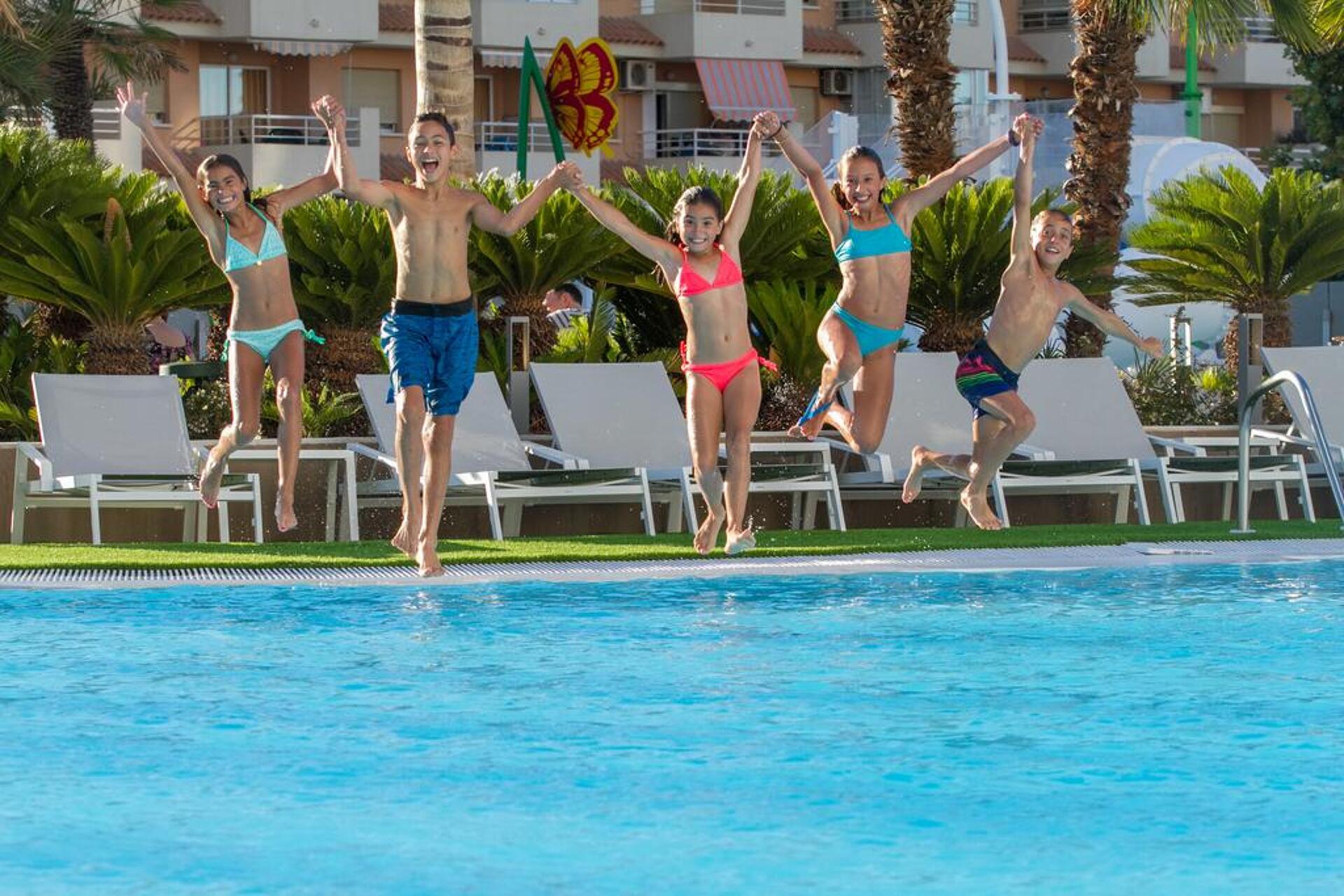 Suitopia Sol Y Mar Suites 4* 14