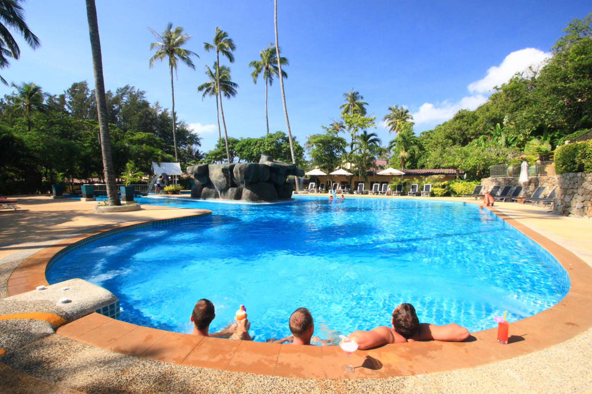All Seasons Naiharn Phuket 3* 9
