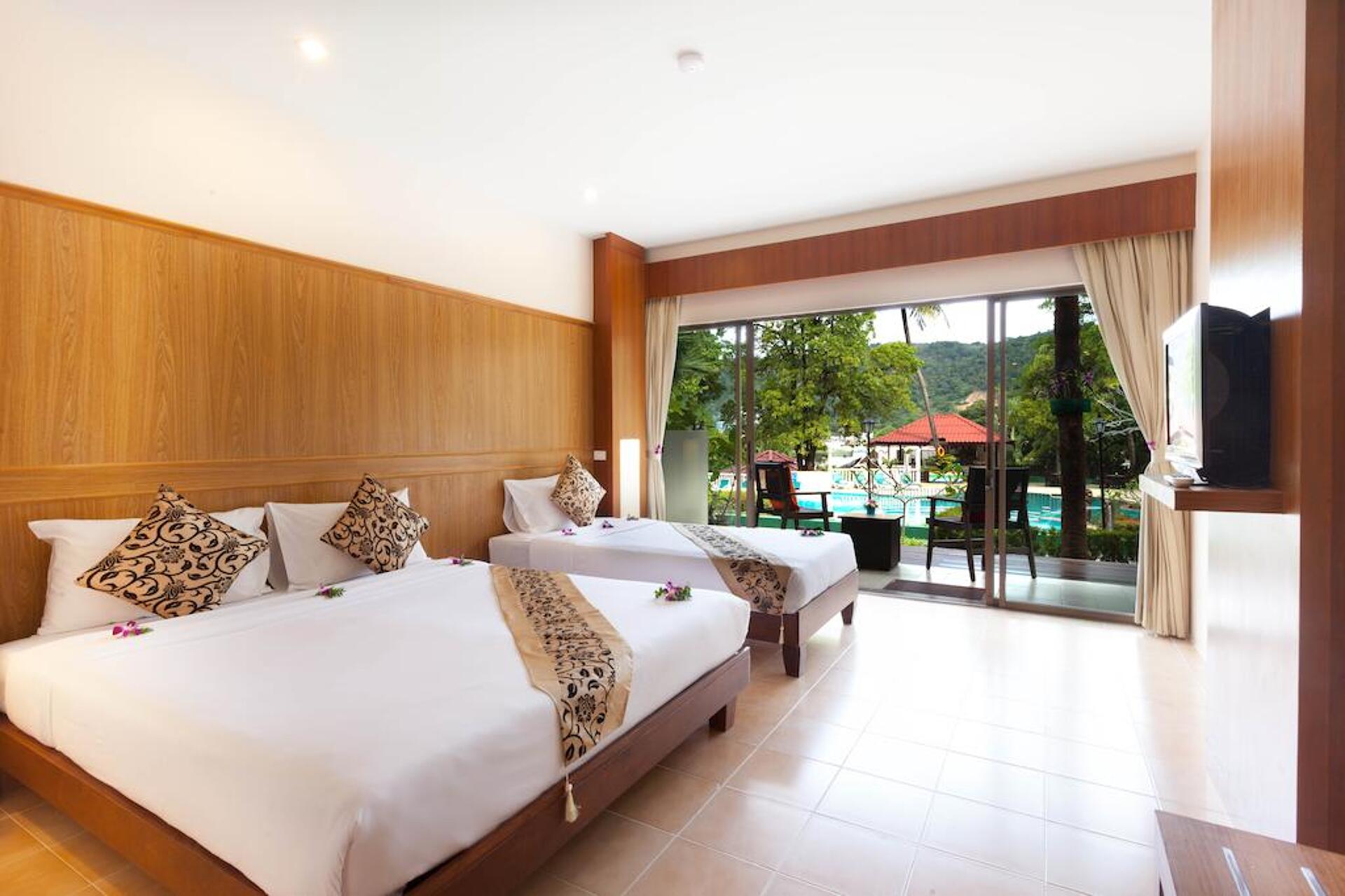 Patong Lodge 33