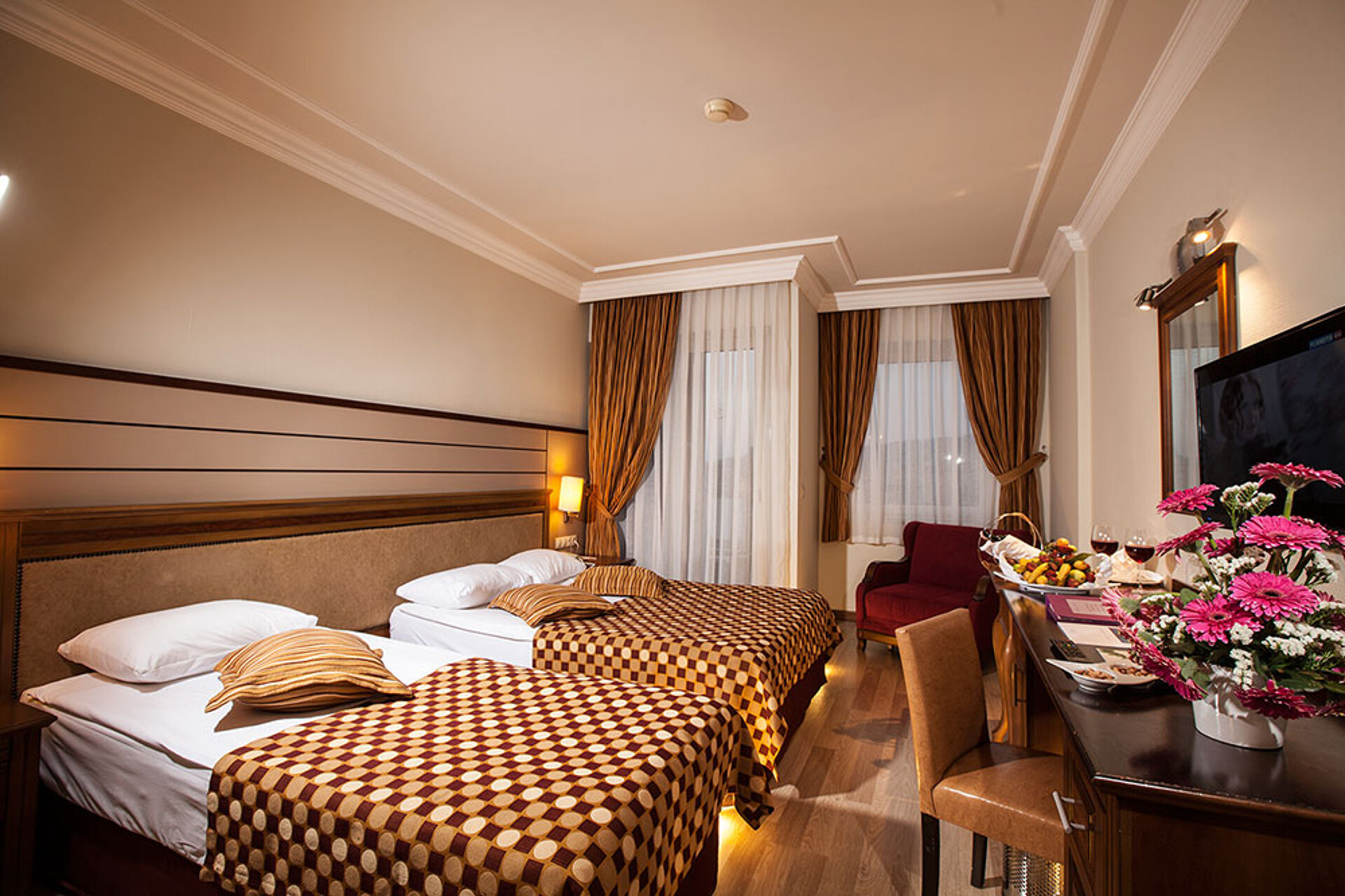 Rox Royal Hotel 37