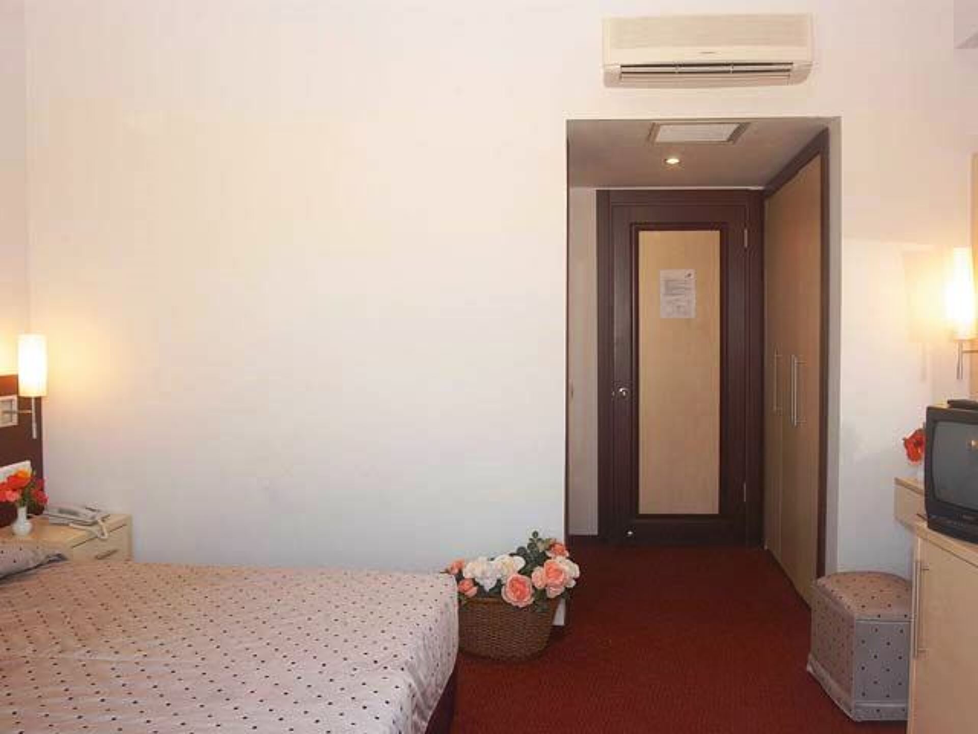 Side Elis Hotel 3* 7