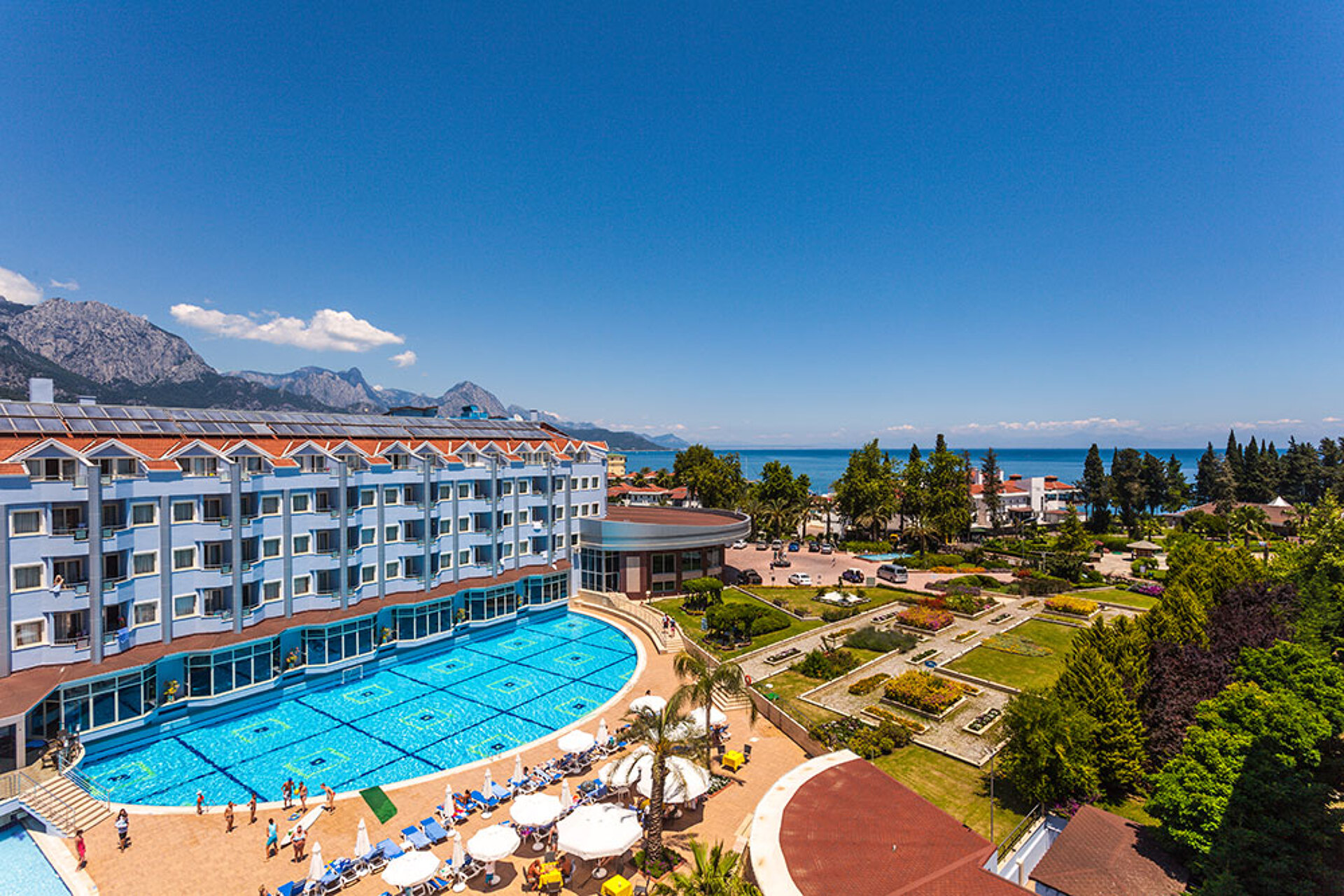 Rox Royal Hotel 6