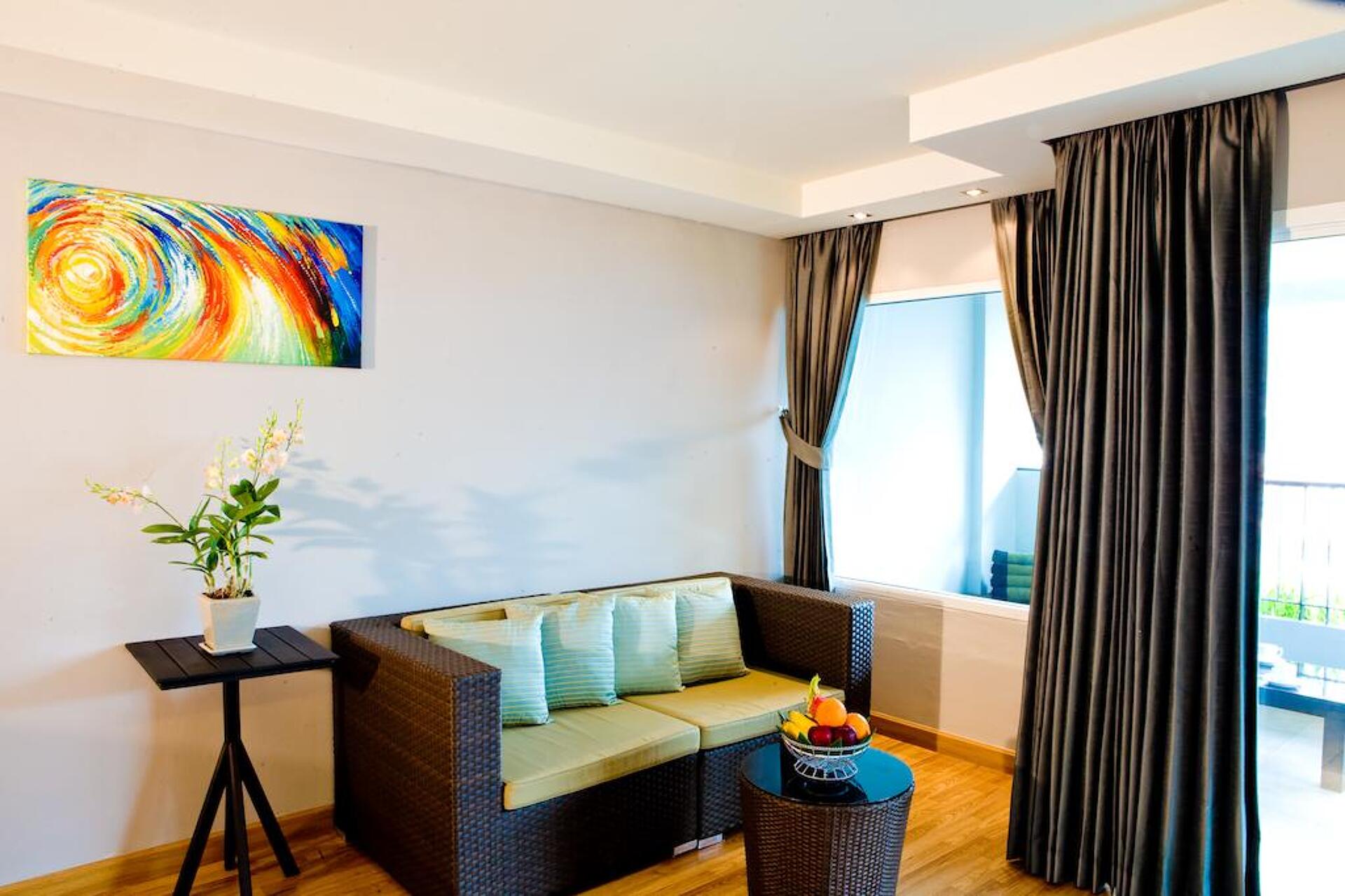Casa Del M Patong Beach 22