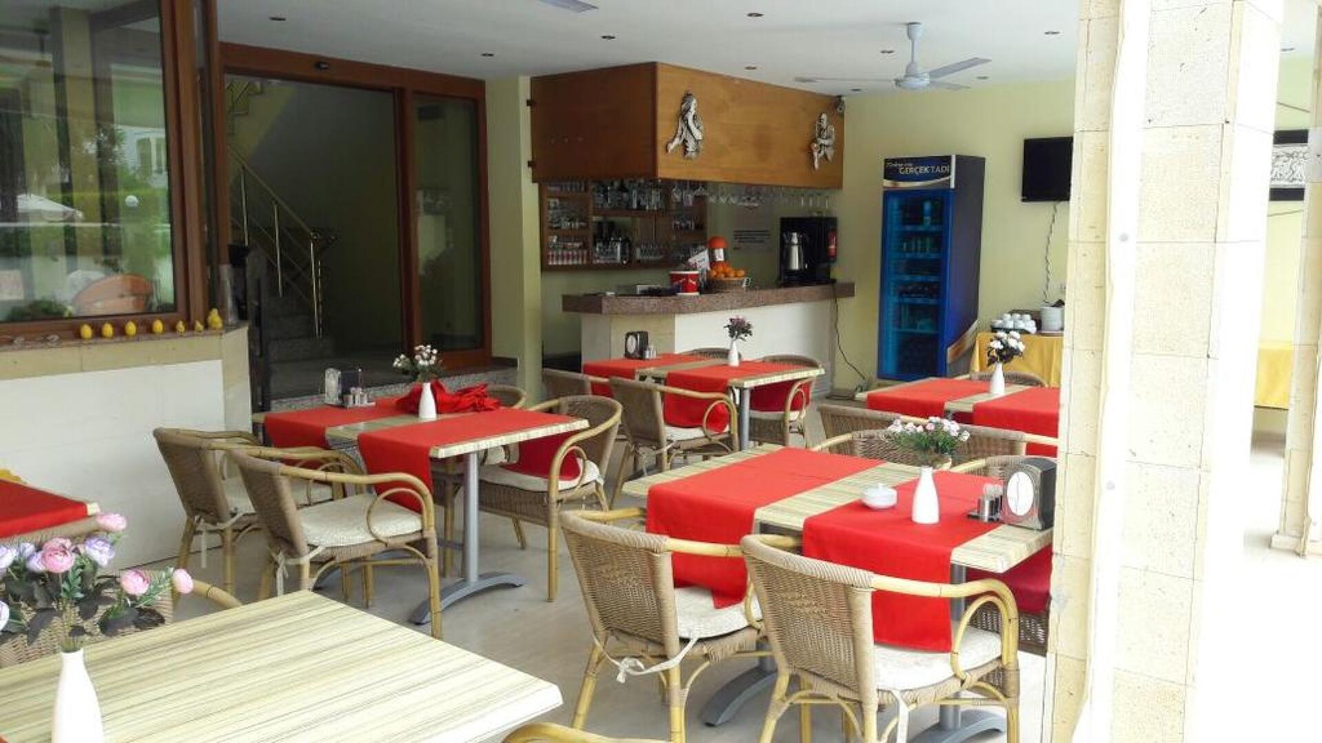 Dinara Hotel 2* 6