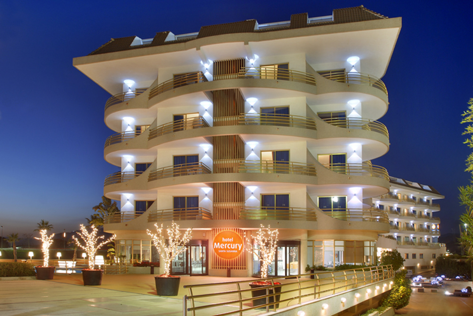 Mercury Hotel 4* 25