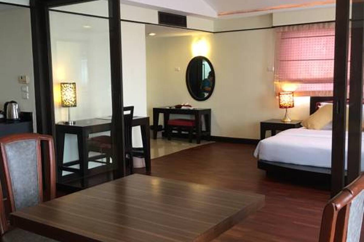 Grand Jomtien Palace 3* 1