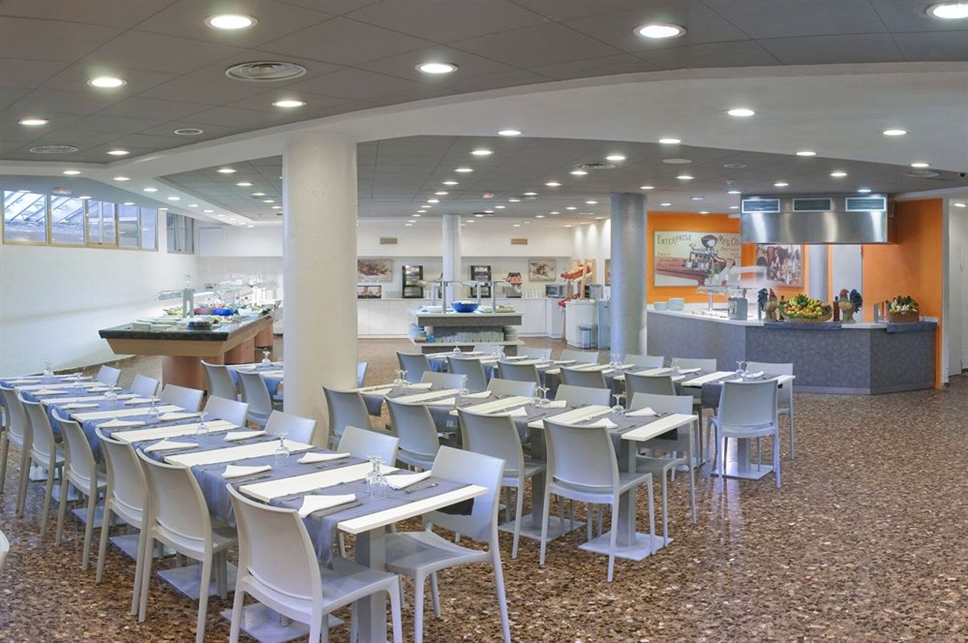 Mercury Hotel 4* 7
