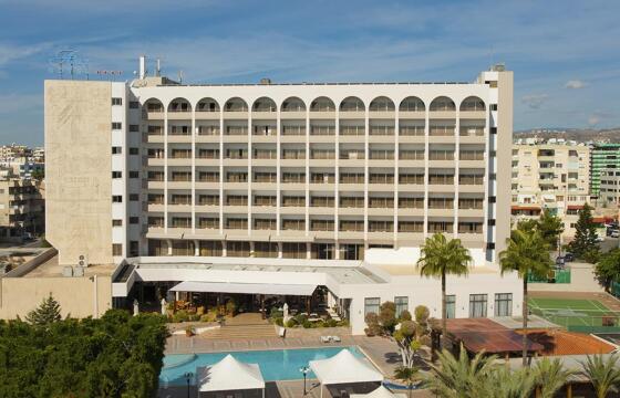 Ajax Hotel