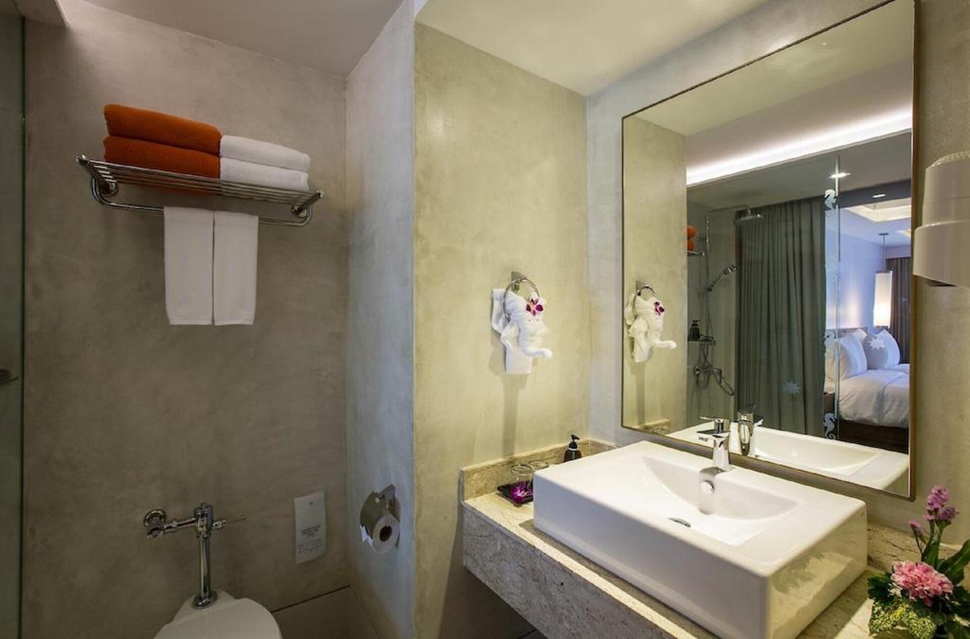 Beyond Resort Karon 4* 17