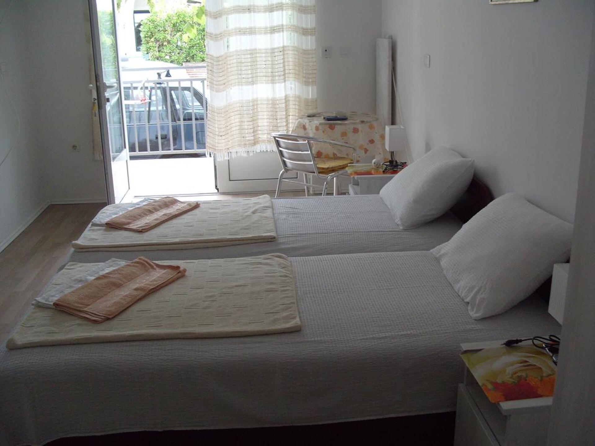 Apartments Villa Ivanovic 3* 2