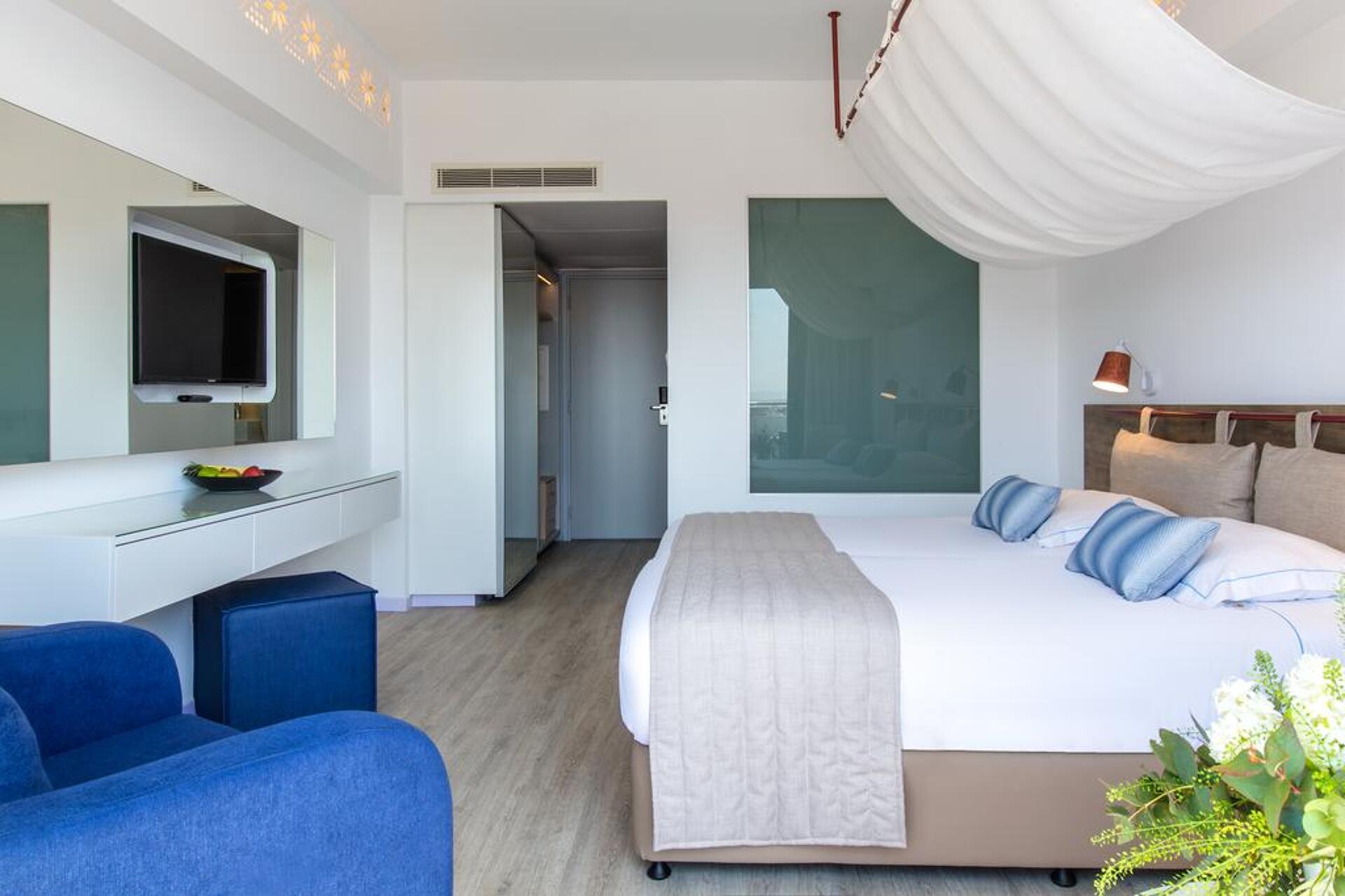 Lordos Beach 4* 38