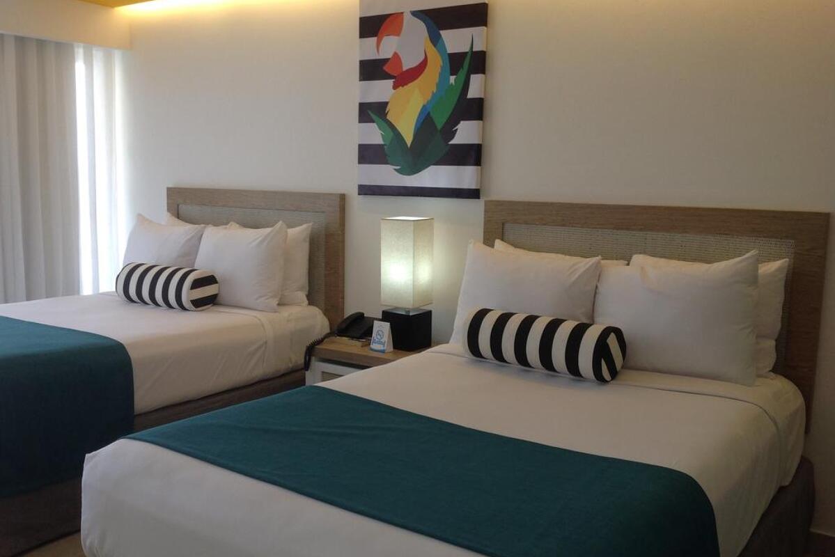 Casa Marina Beach & Reef 3* 2