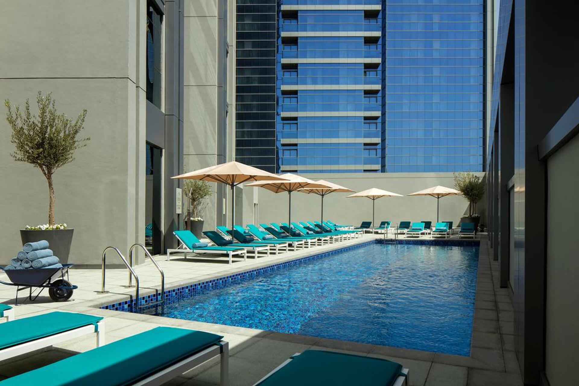 Rove Dubai Marina 12