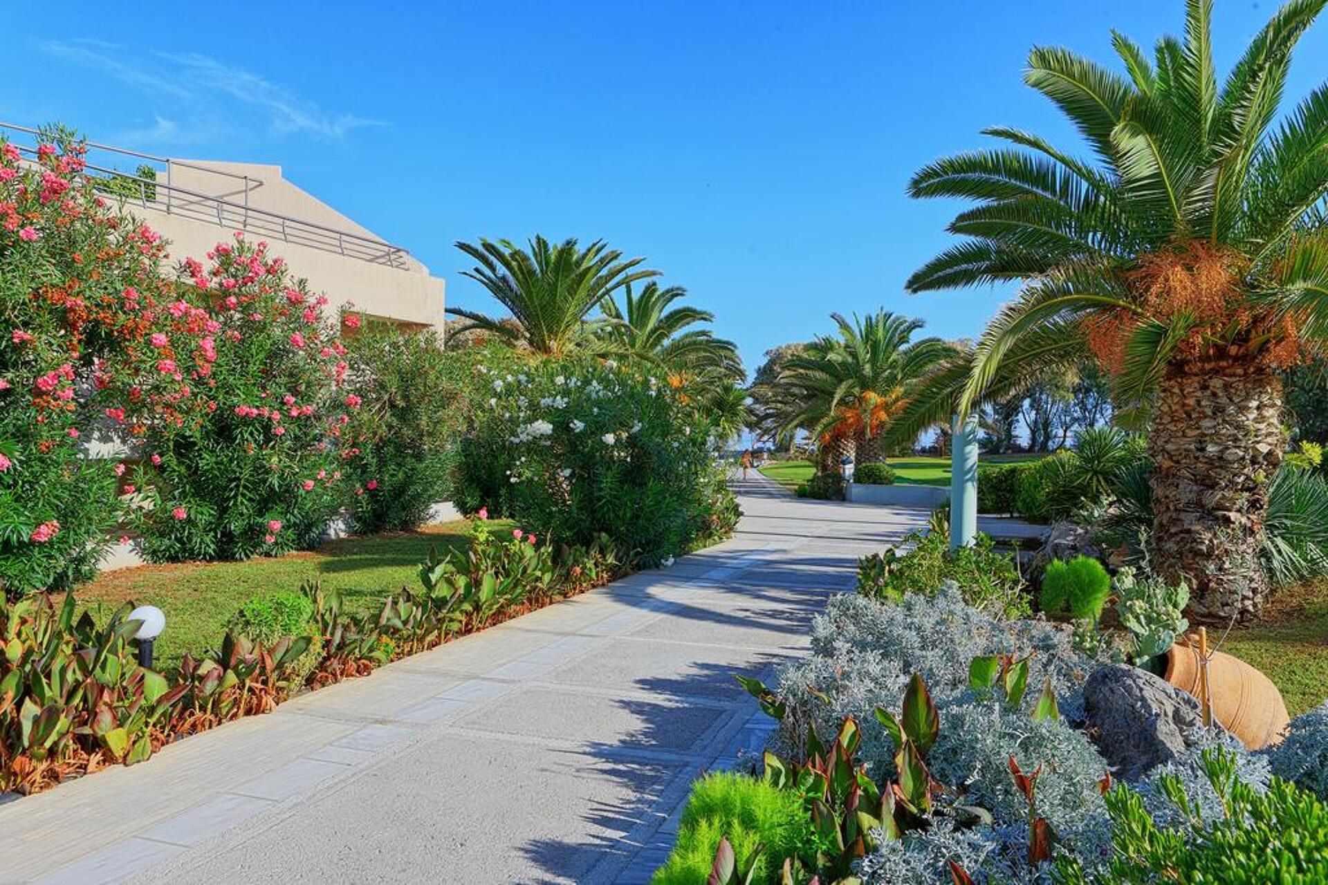 Santa Marina Beach Hotel 4* 27