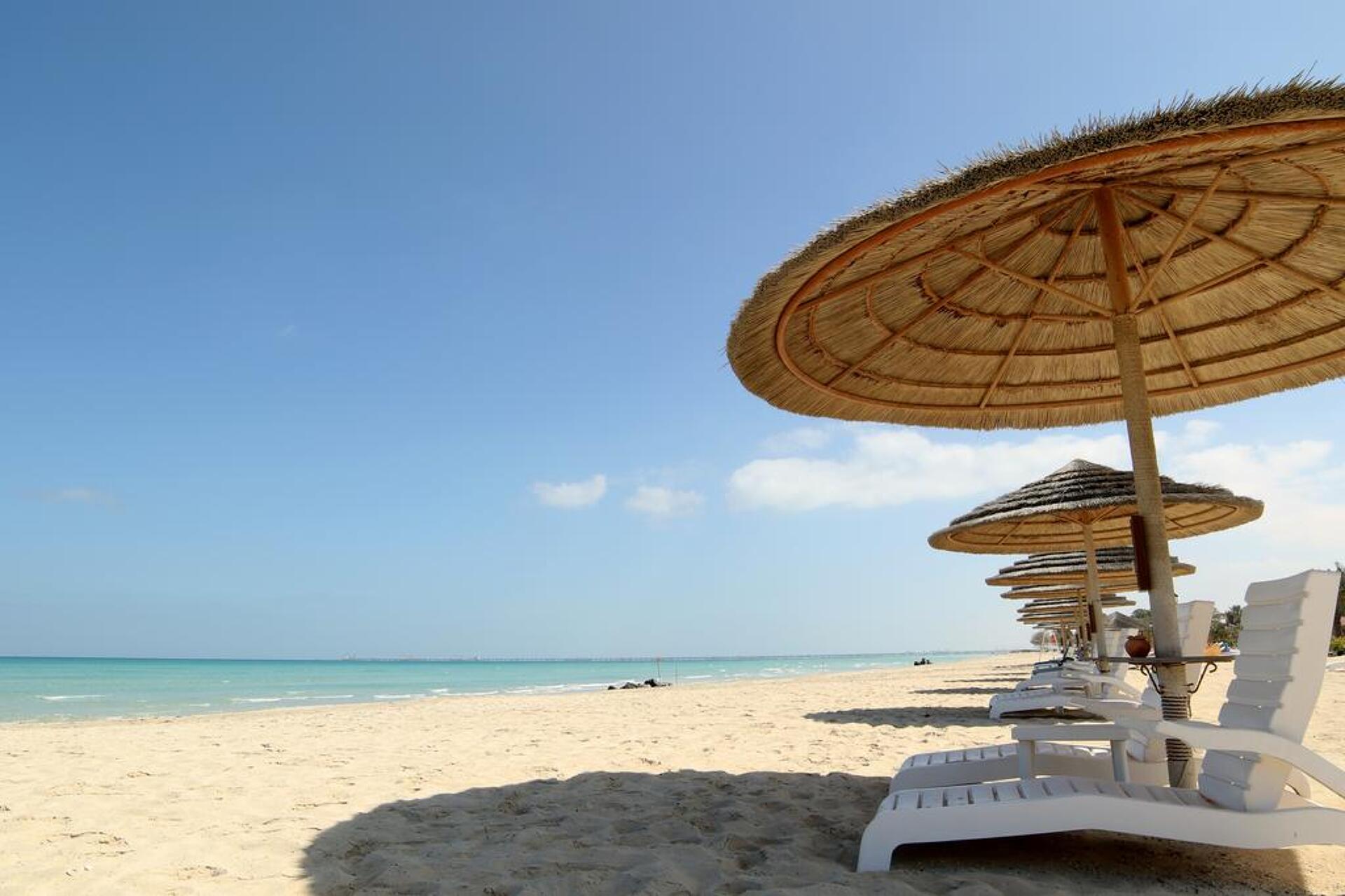 Danat Jebel Dhanna Resort 5* 12