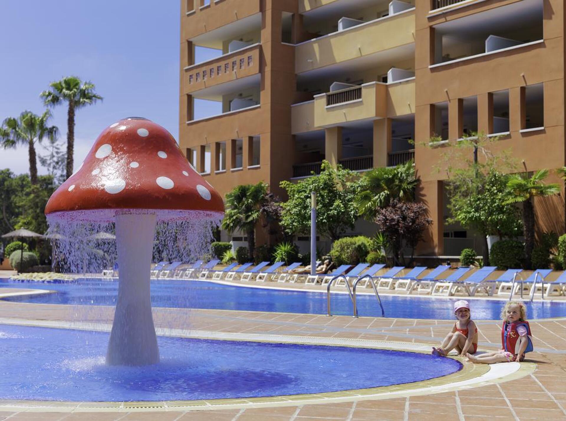 H10 Mediterranean Village 4* 27