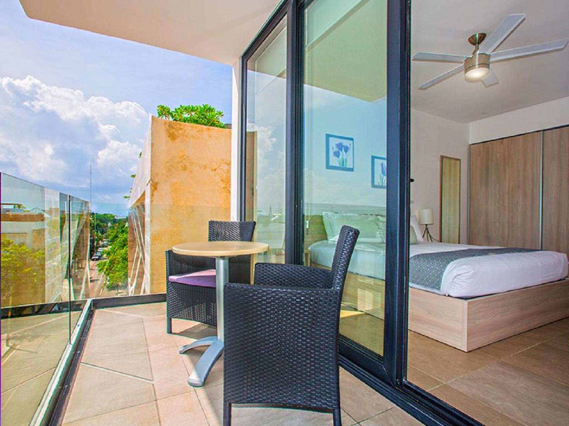 KLR The City Condos By Sercotel 5* 6