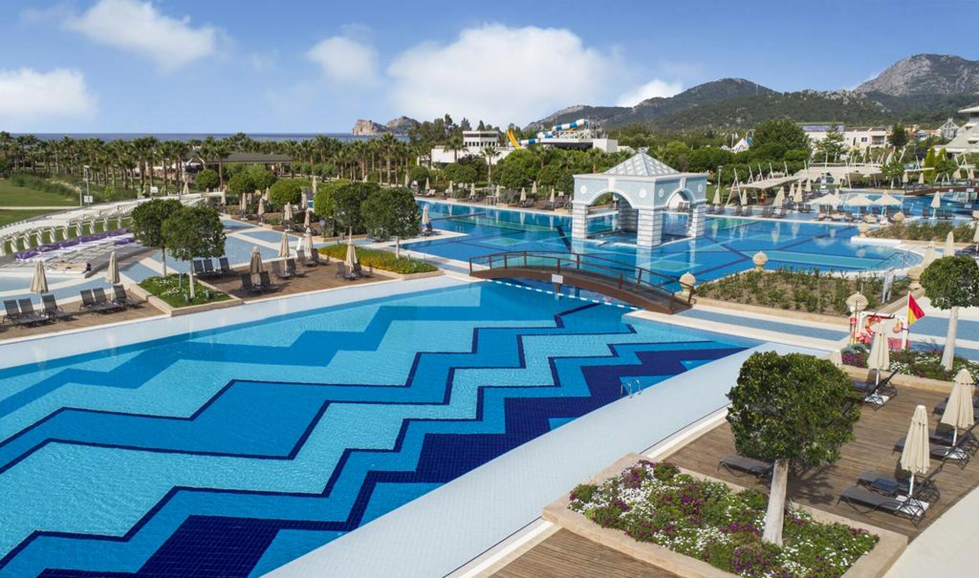 Hilton Dalaman Sarigerme Resort 5* 6