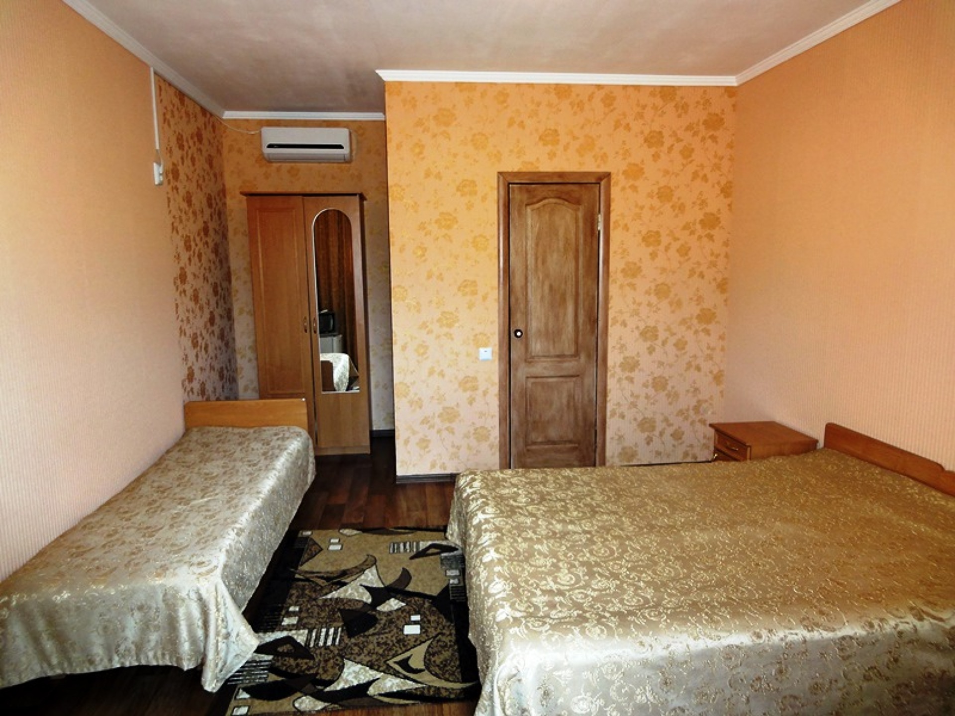 Эмилия 2* 3