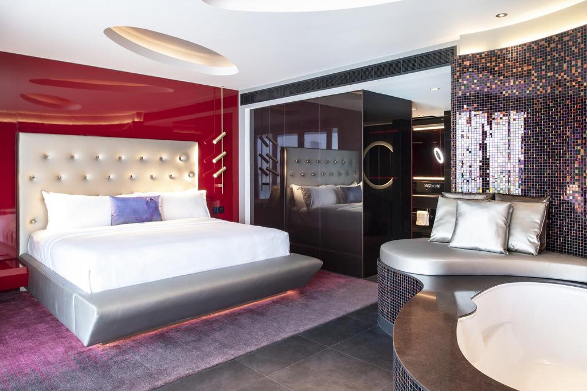W Dubai - The Palm 16