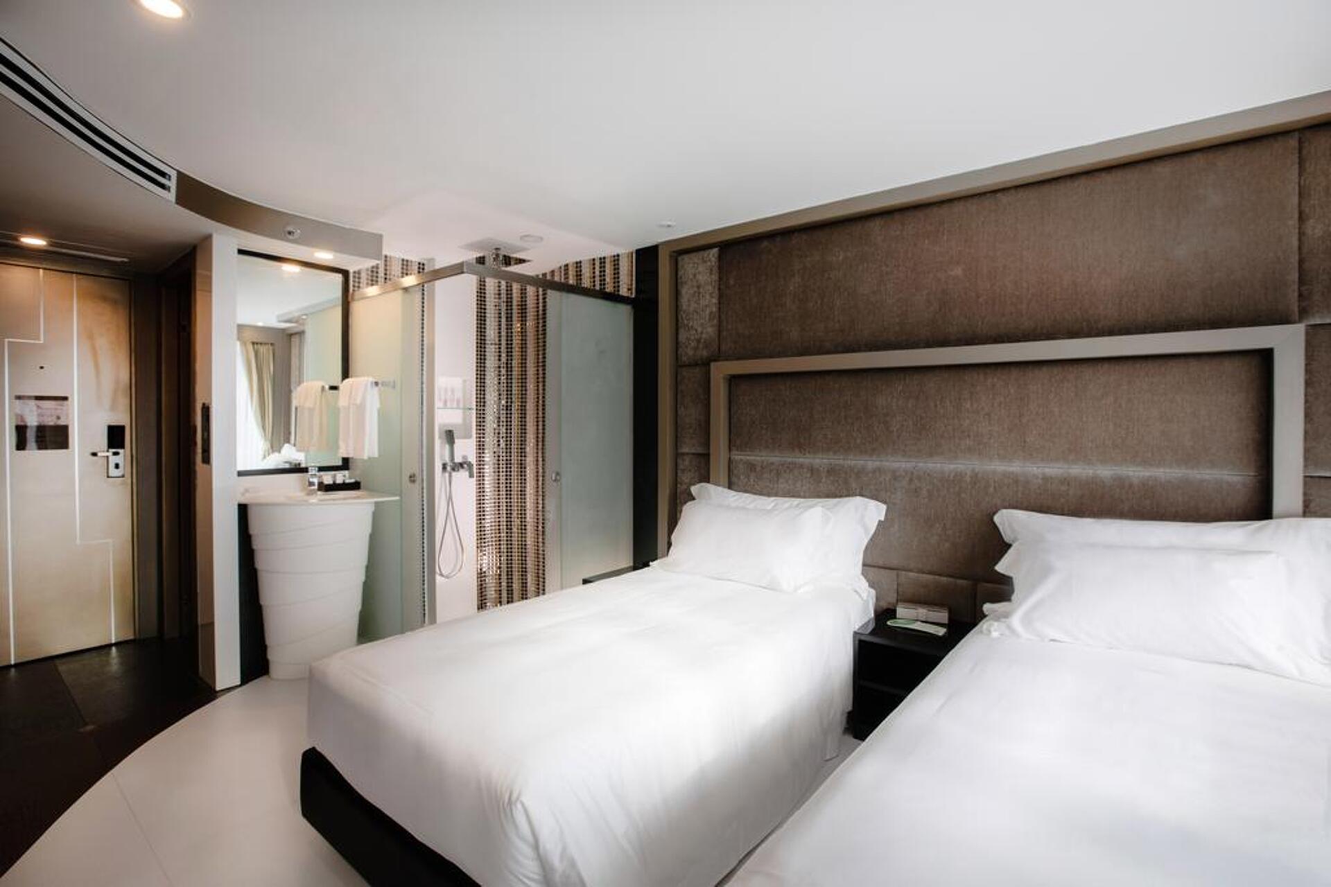 Centara Azure Hotel 4* 17