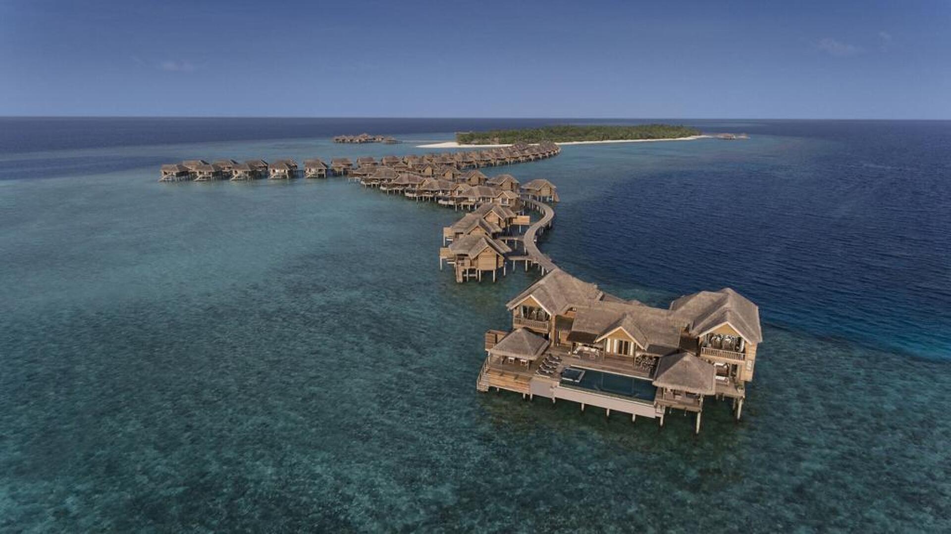 Vakkaru Maldives 5* 16
