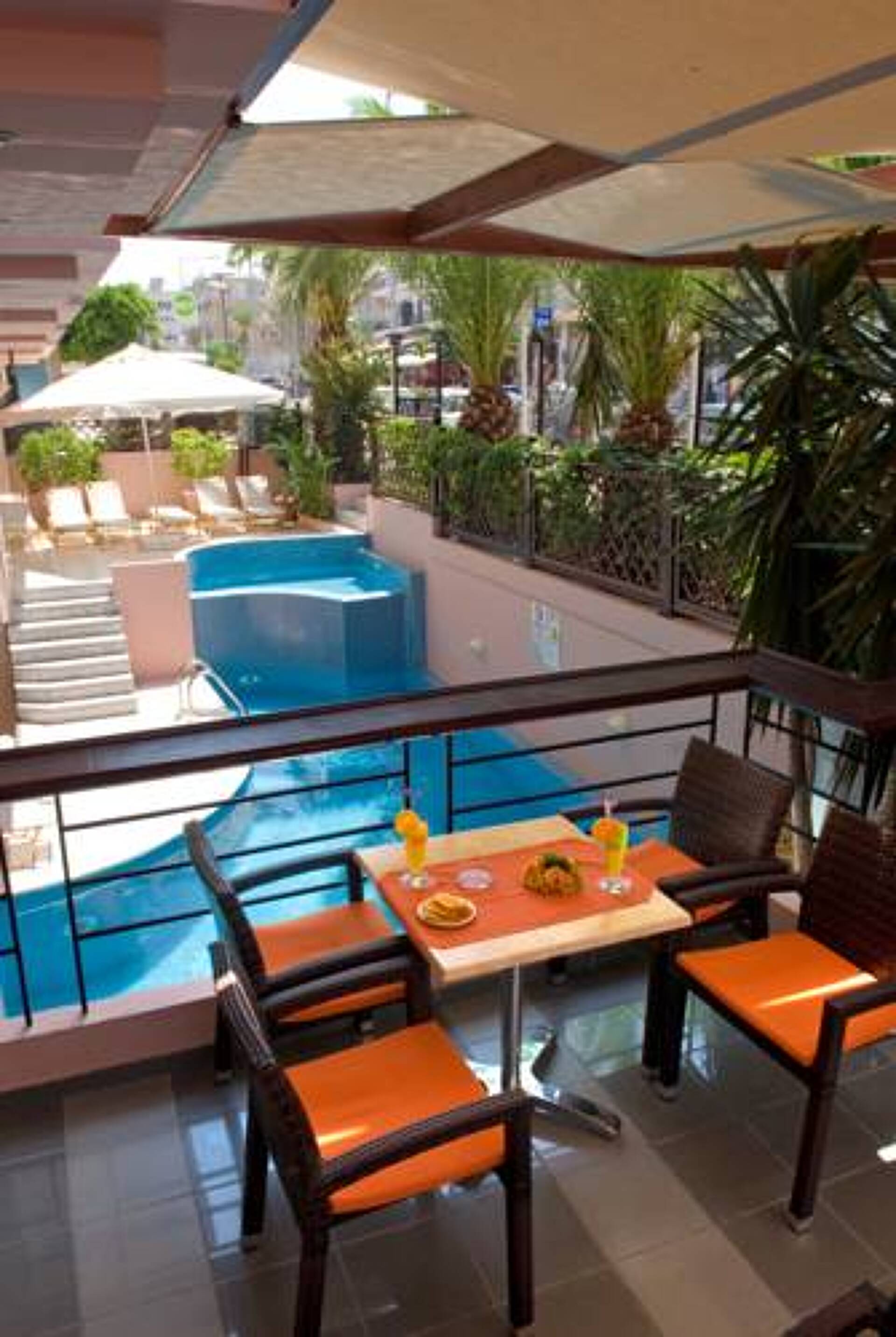 Brascos Hotel Rethymno 3* 2