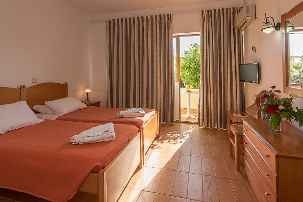 Kаvros Beach Hotel  3* last