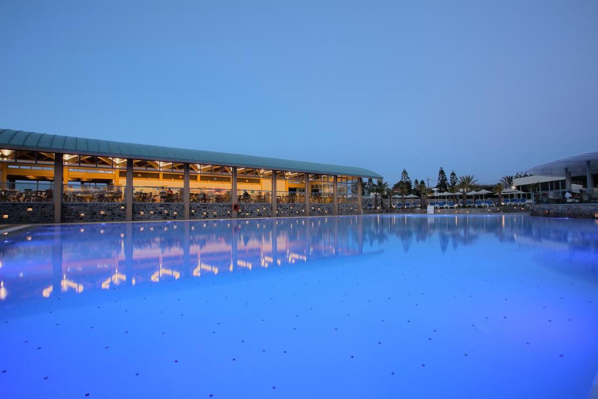 Arina Beach Hotel & Bungalows 4* 33