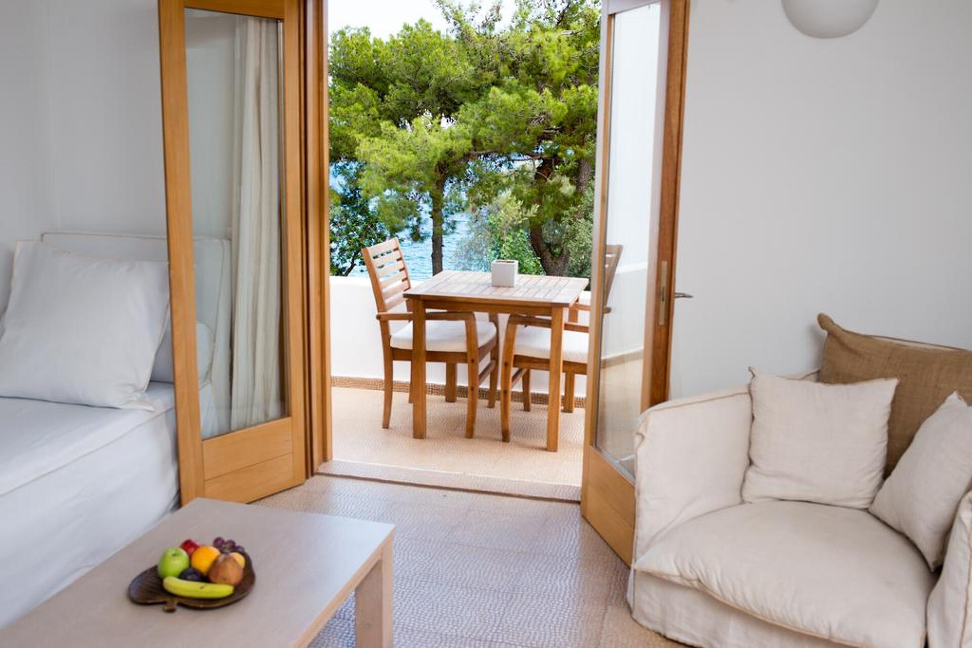 Minos Beach Art Hotel 5* 41