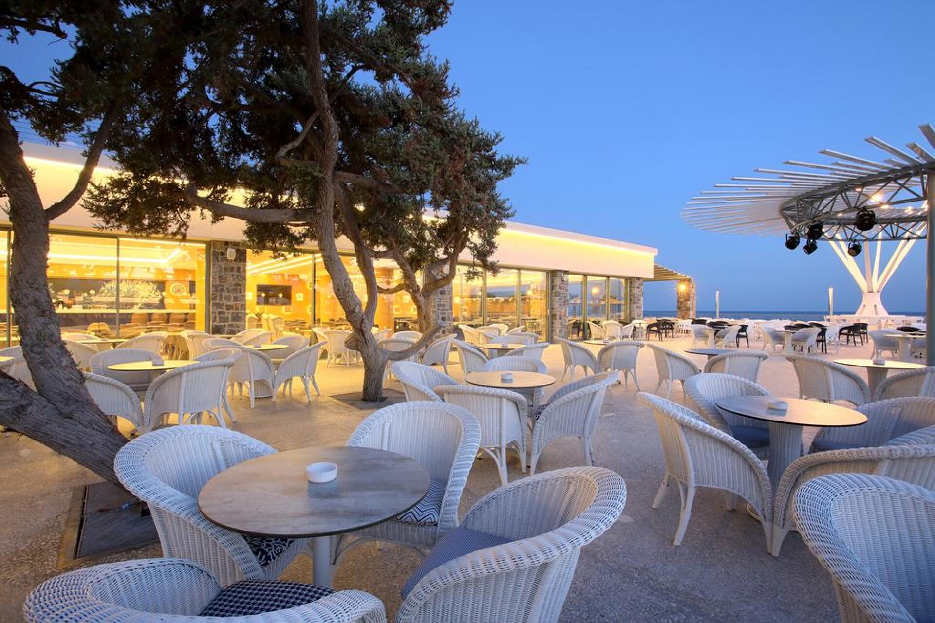 Arina Beach Hotel & Bungalows 4* 19