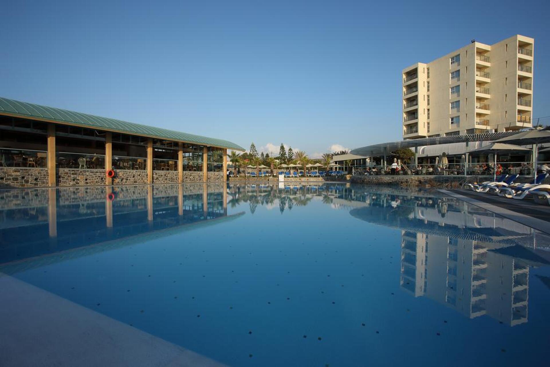 Arina Beach Hotel & Bungalows 4* 32