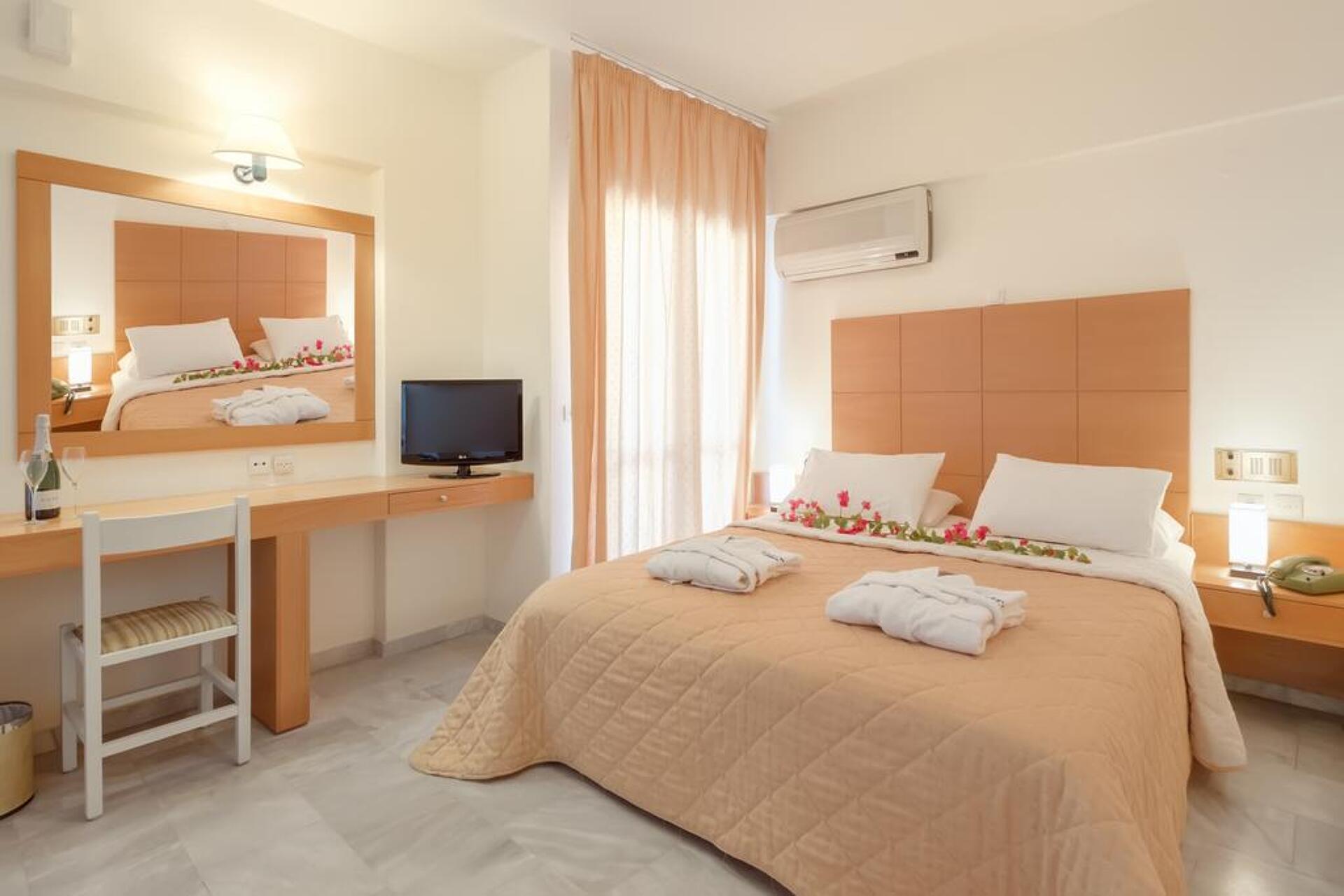 Mare Hotel Apartments 3* 9