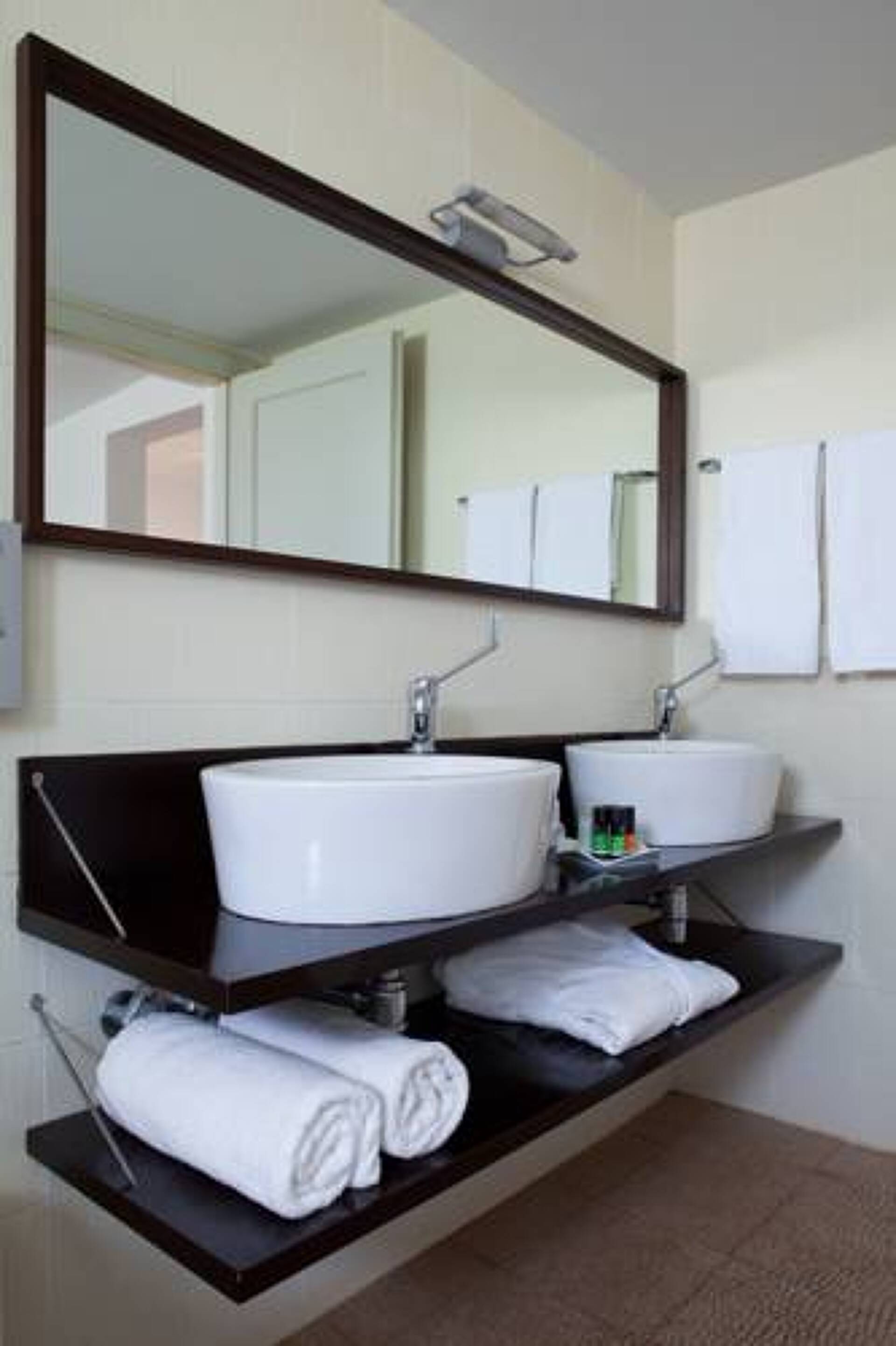 Minos Beach Art Hotel 5* 1