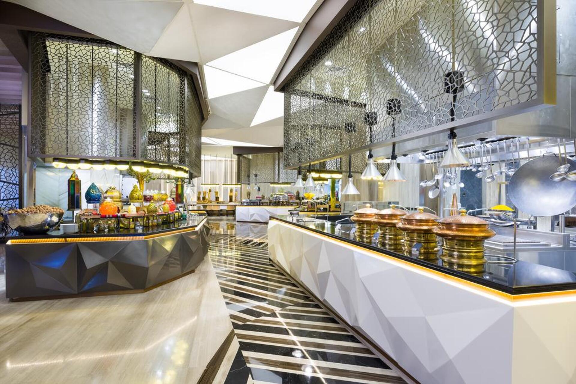 Kempinski Hotel Muscat  5* 14
