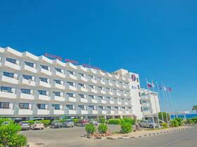 Silver Sands Beach 3*