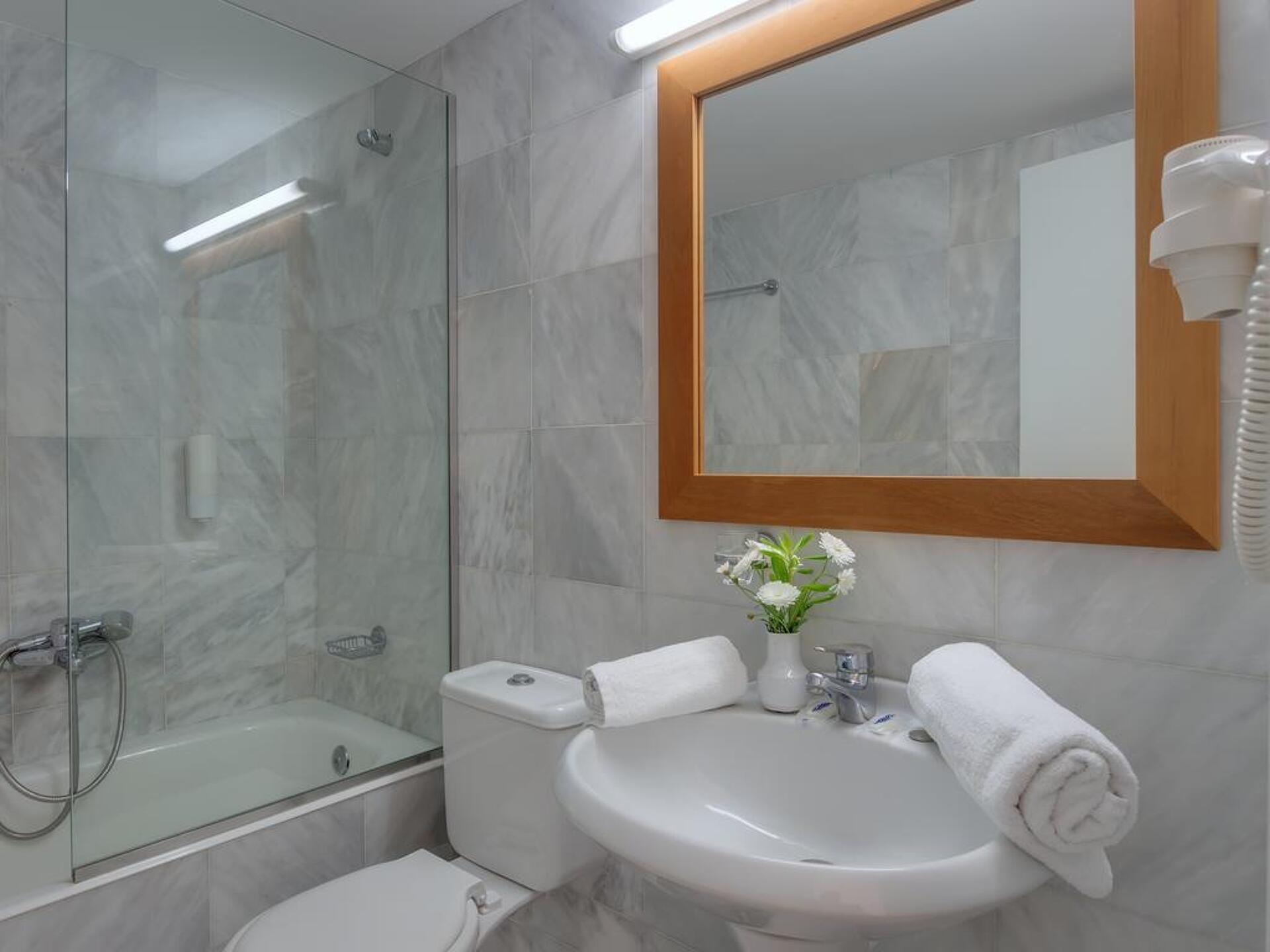 Mare Hotel Apartments 3* 7