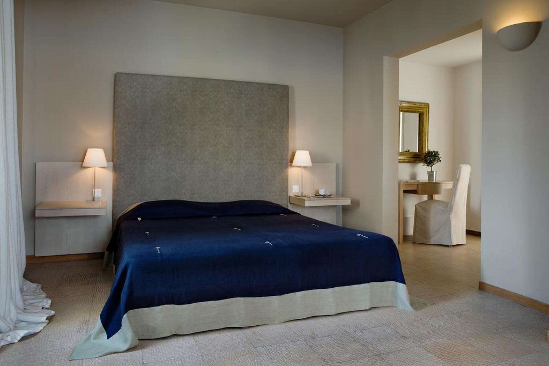 Minos Beach Art Hotel 5* 32