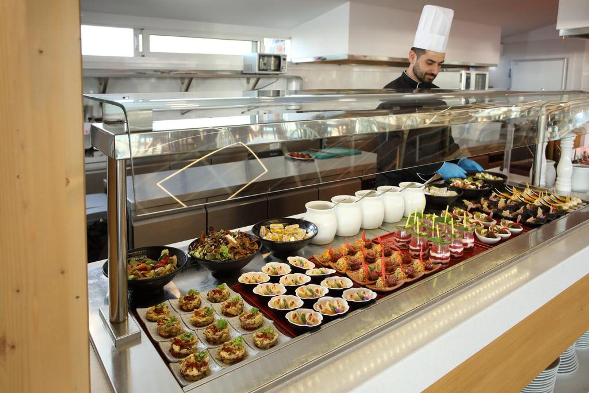 Arina Beach Hotel & Bungalows 4* 18