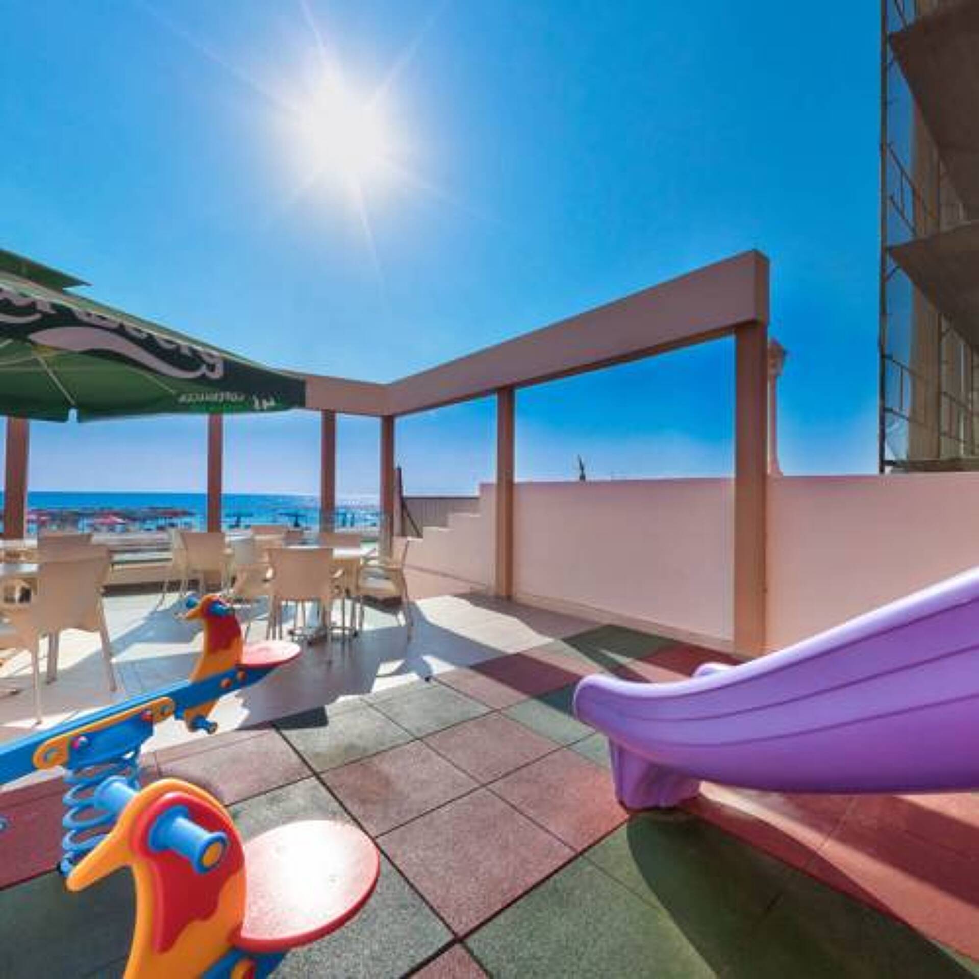 Flamingo Beach 3* 32