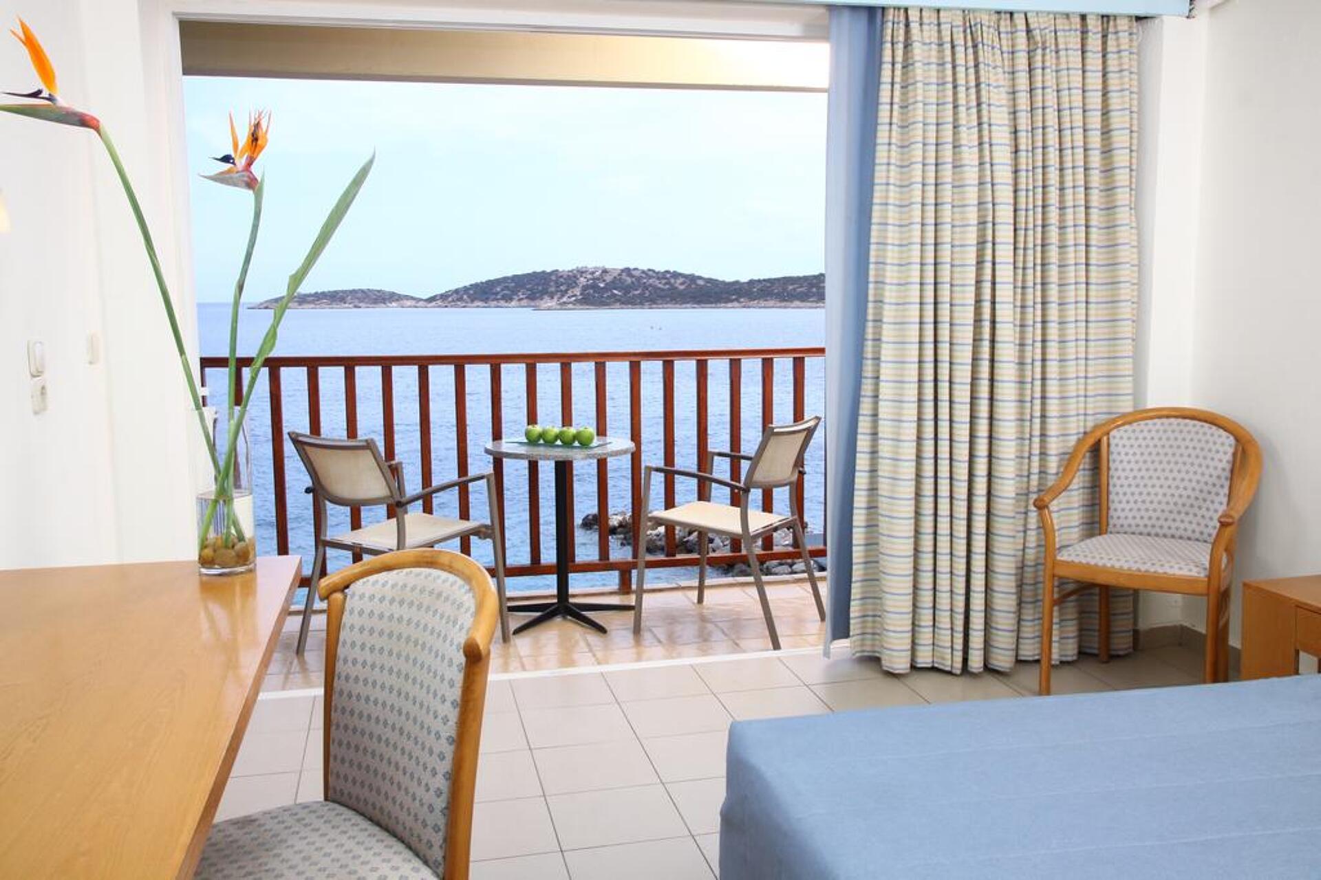 Coral Hotel 18