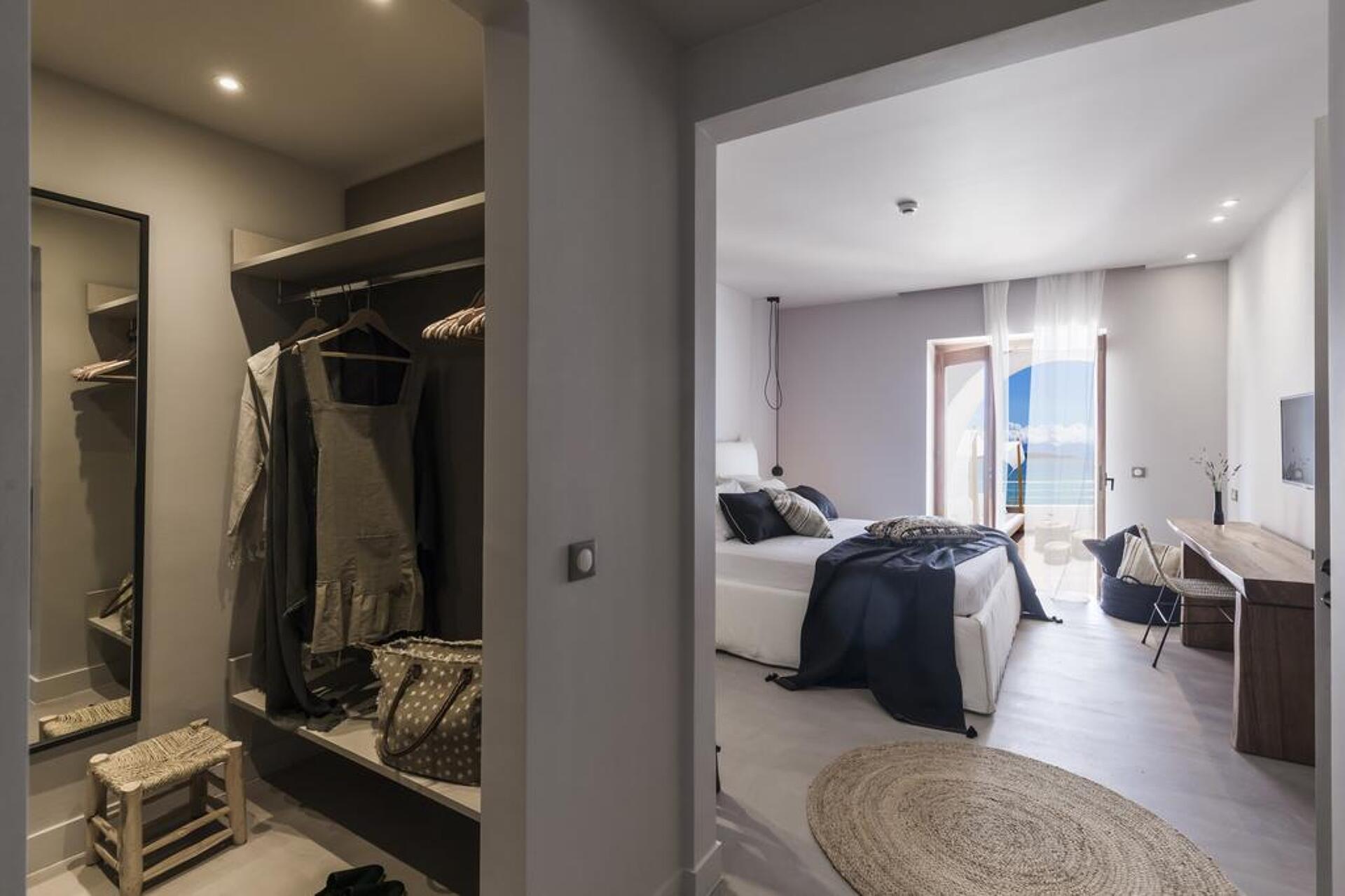 Minos Beach Art Hotel 5* 12