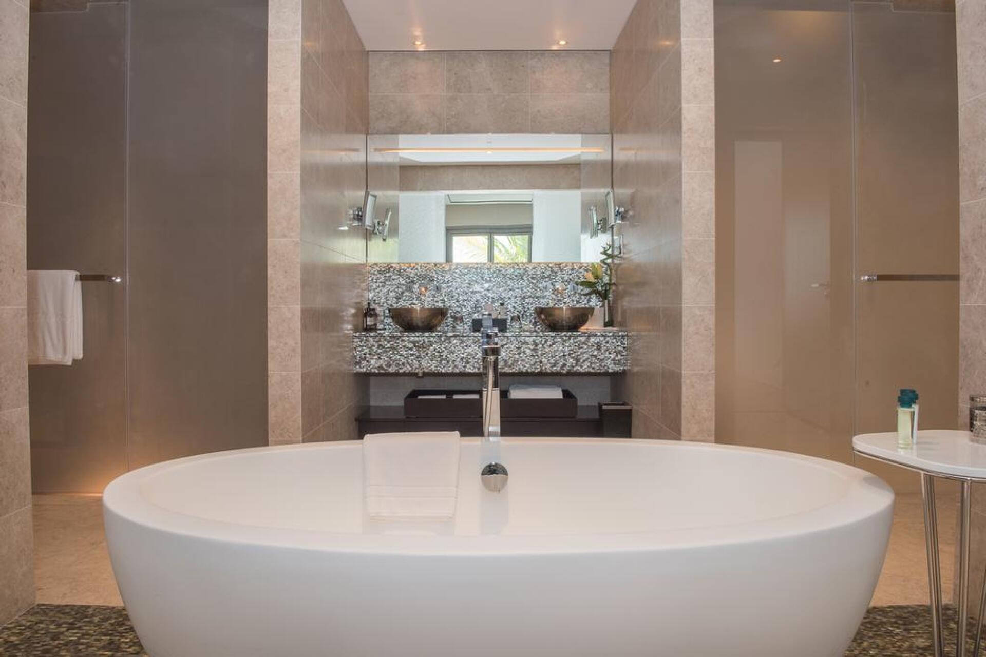 Kempinski Hotel Muscat  5* 42