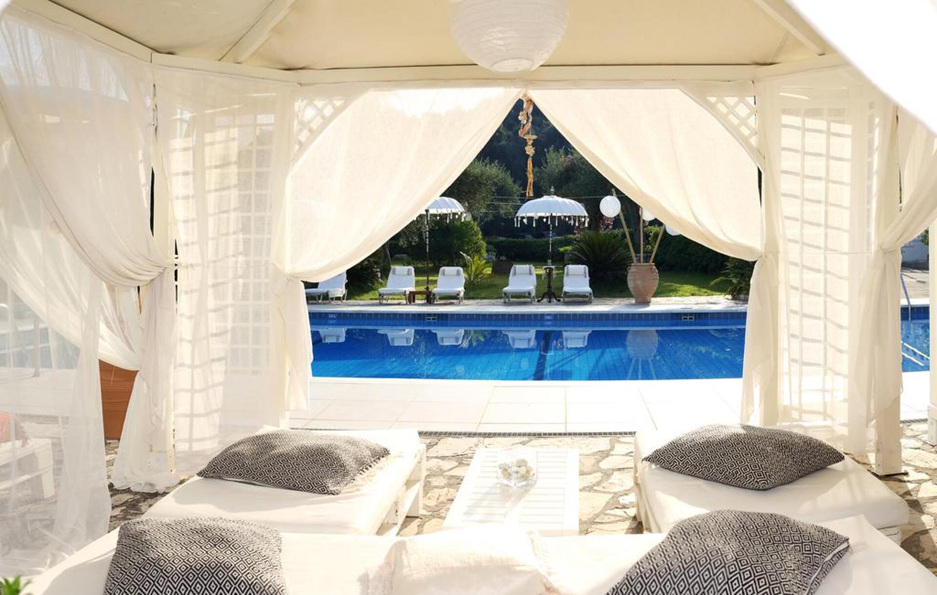 Nefeli Hotel Kommeno 3* 1