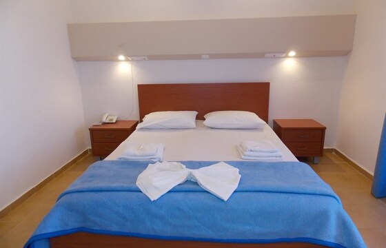 Mari Beach Hotel